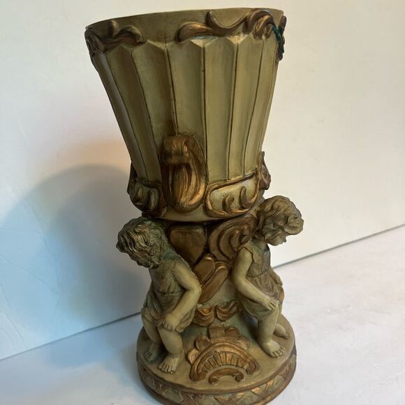 Garden Vase - Picture 8 of 15